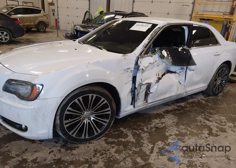 2012 Chrysler 300 S V6 из США, поврежденный, VIN 2C3CCABG8CH141150